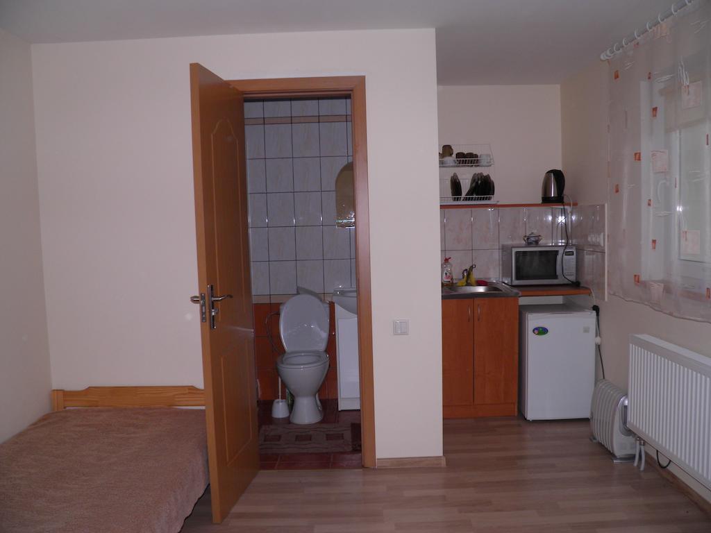Rooms For Rent Near Vilnius Bezdonys 部屋 写真